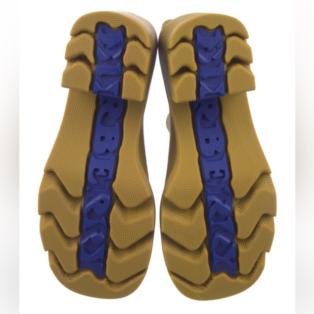 Burberry Rain Boots - Picture 6 of 6